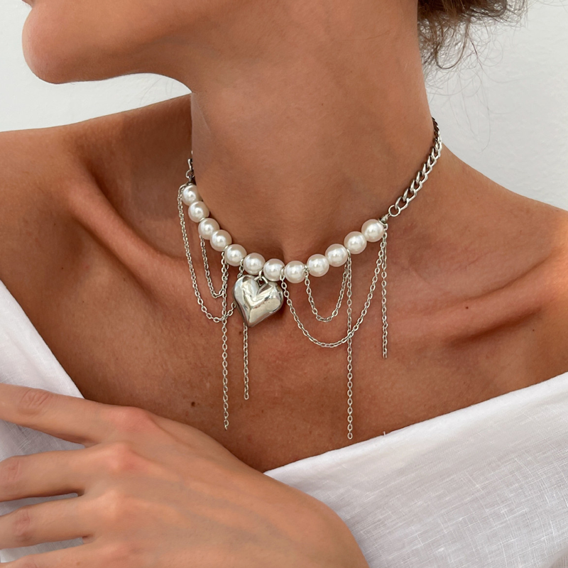 🔥2025 HOT SALE fashion products  Vintage Pearl Tassel Necklace